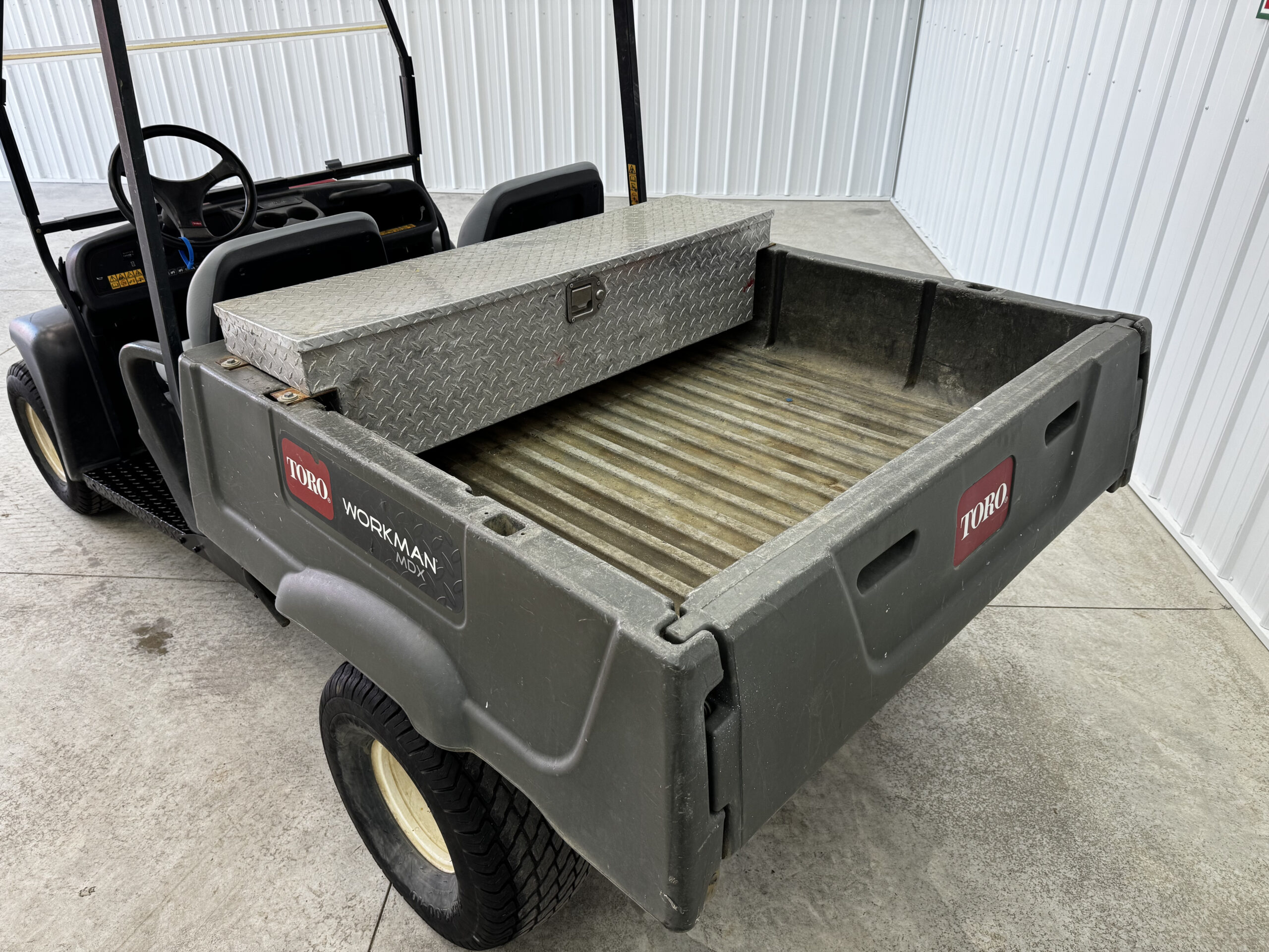 2015 Workman MDX Gas 2WD Utility Vehicle - Toro - Image 3