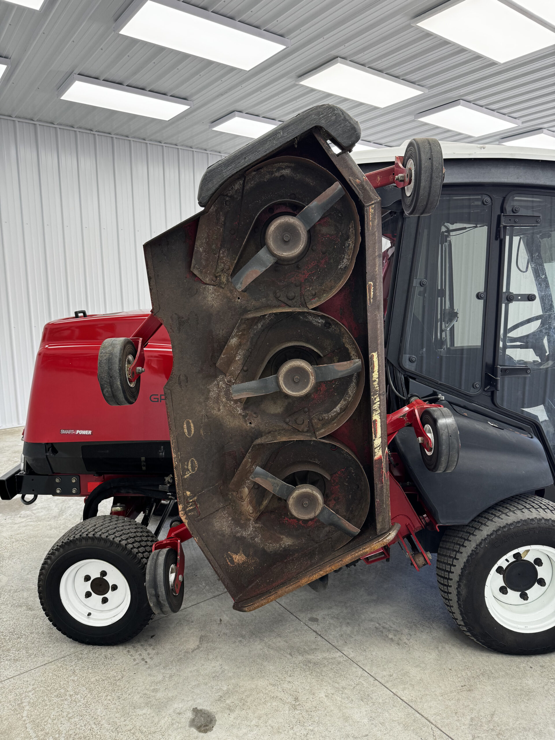2018 Groundsmaster 5910 Diesel 4WD Climate Controlled Cab Wide Area Mower - Toro - Image 2