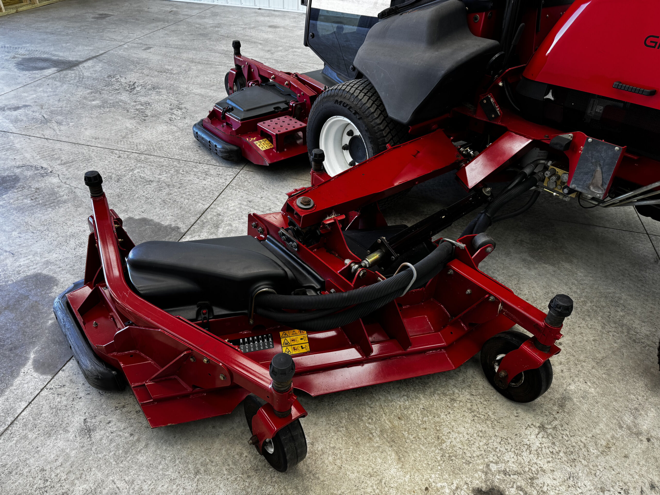 2018 Groundsmaster 5910 Diesel 4WD Climate Controlled Cab Wide Area Mower - Toro - Image 9