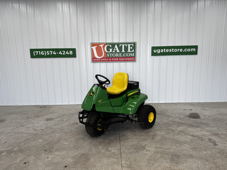 1200H Gas 3WD Bunker and Field Rake - John Deere