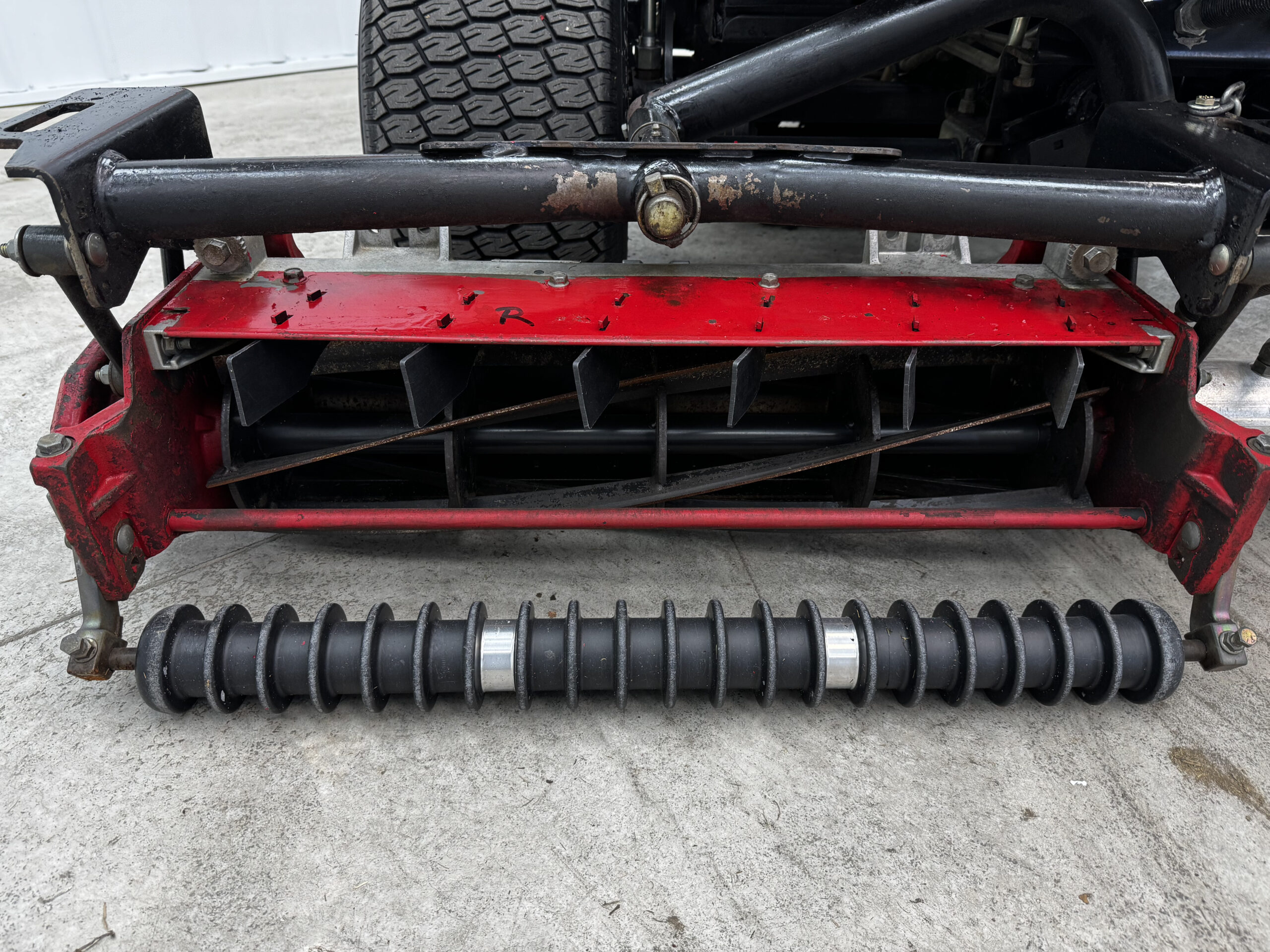 2010 Reelmaster 3100 Diesel 3WD Sidewinder Triplex Mower - Toro - Image 4