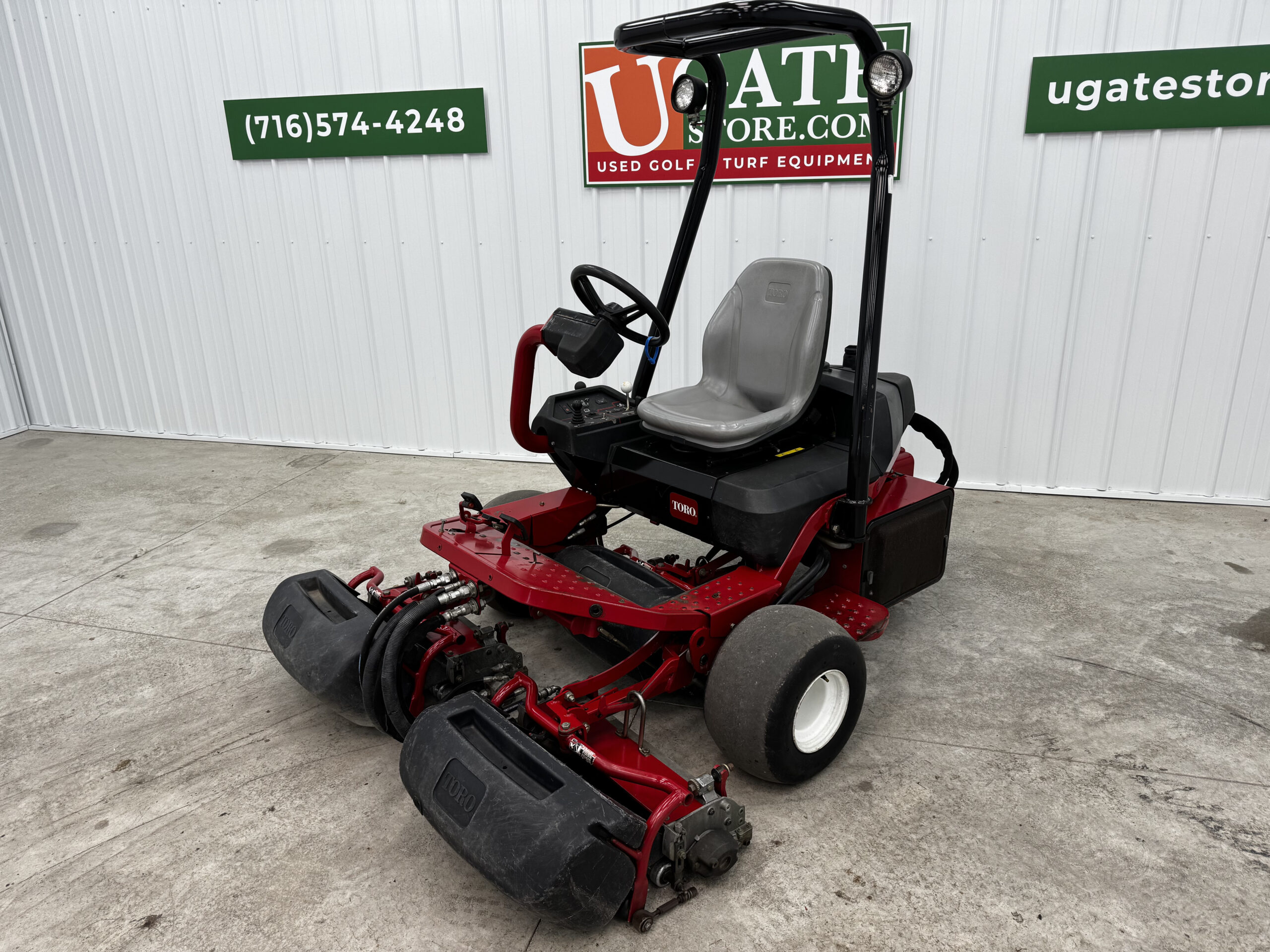 2008 Greensmaster 3250 Diesel 3WD Greensmower - Toro - Image 6