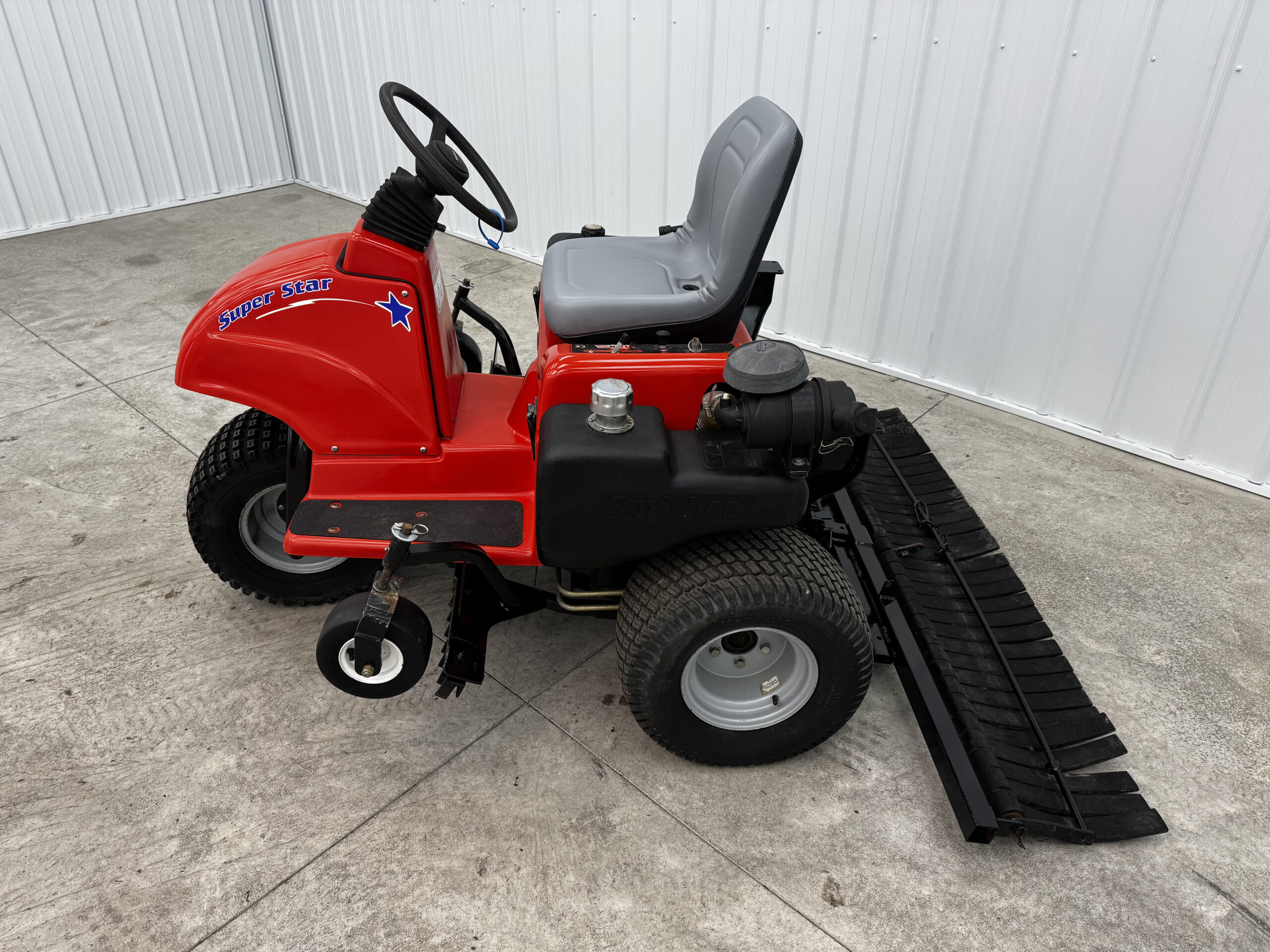 Super Star 2WD Athletic Field and Bunker Rake - smithco - Image 4