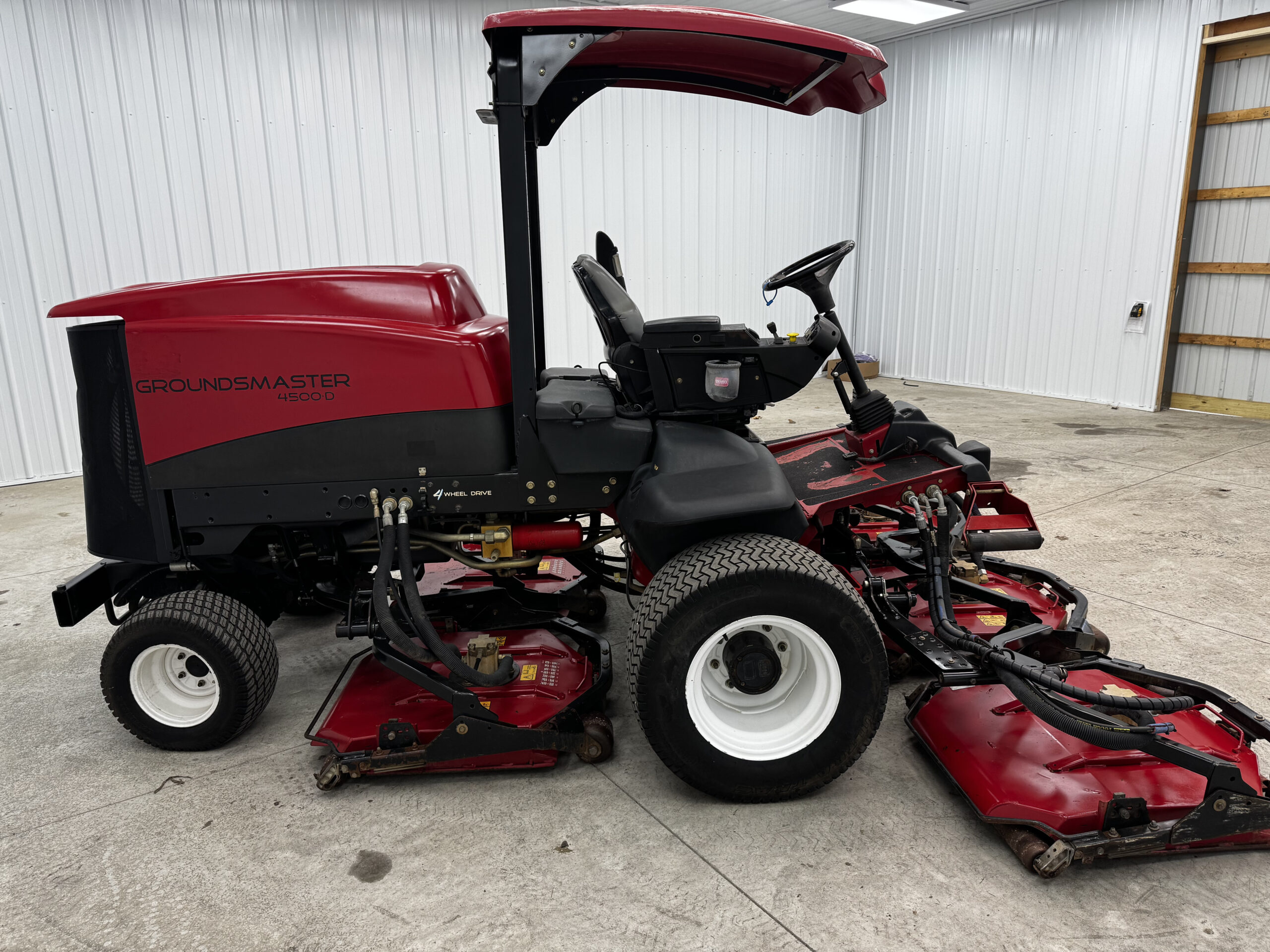 2011 Groundsmaster 4500 Diesel 4WD Contouring Mower - Toro - Image 7